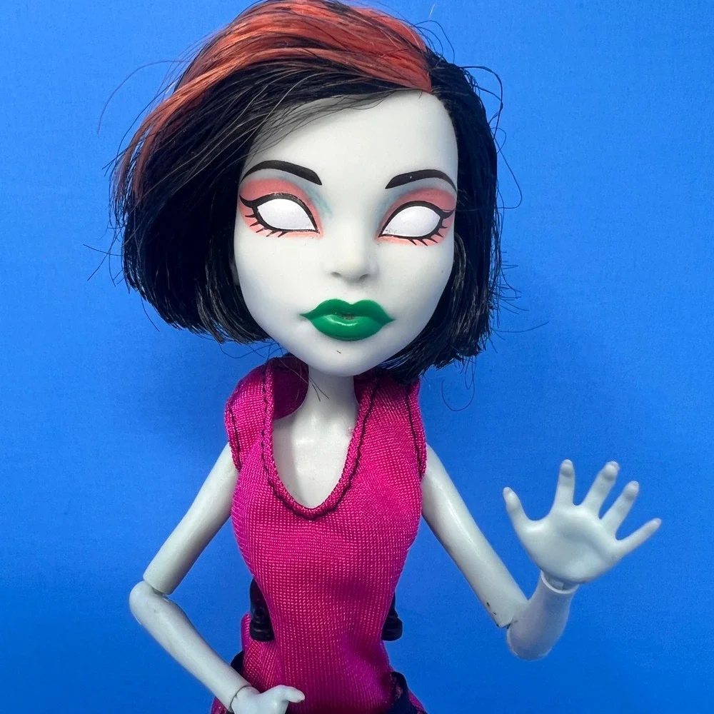 Monster High Scarah‎ Screams Doll Freaky Fusion 2008 Ghost Spooky Articulated